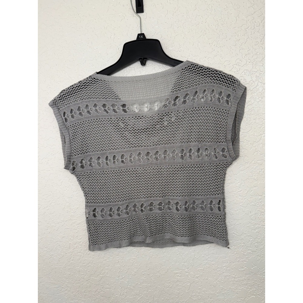 Becky Women Grey Open Knit Crochet Mesh Sleeveless Top Size M Style 1395 - Picture 2 of 4